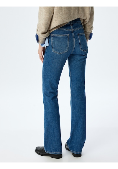 Koton Düşük Bel İspanyol Paça Slim Fit Düğmeli Cepli Kot Pantolon - Flare Jean Koyu İndigo 5wal40239md İndigo Koton Düşük Bel İspanyol Paça Slim Fit Düğmeli Cepli Kot Pantolon - Flare Jean Koyu İndigo 5wal40239md İndigo