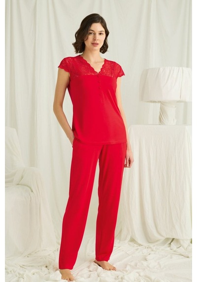 İkikareshop Yakası Kolu Ve Omzu Dantelli Önü Düğmeli Pijama Takımı Çok Renkli