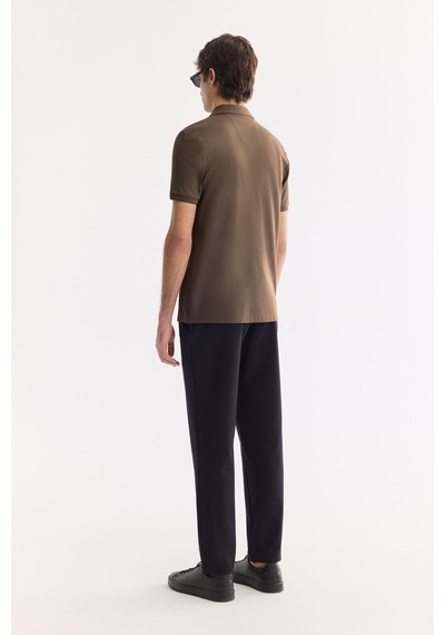 Avva Erkek Kahverengi Kıvrılmaz Polo Yaka %100 Pamuk Basic Regular Fit T-shirt B001032