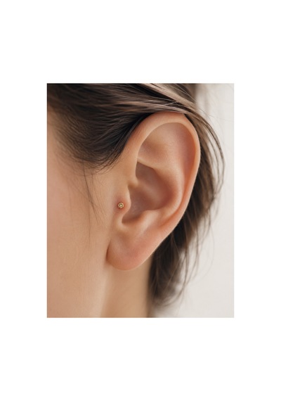 14 Ayar Altın Minimal Çiçek Model Taşlı Tragus Küpe Piercing