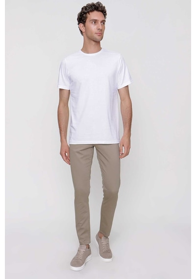 Erkek Beyaz Basic Düz %100 Pamuk Bisiklet Yaka Slim Fit Dar Kesim Kısa Kollu Tişört Beyaz