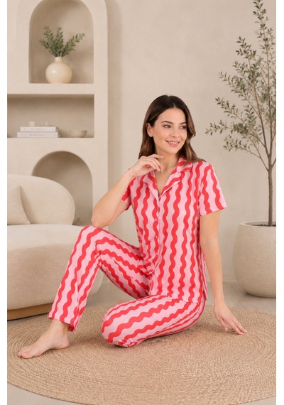 Wordex Mirano 4860 Dijital Baskı Kumaş Düğmeli Kısa Kolu Çizgili Kadın Pijama Takımı Pembe Wordex Mirano 4860 Dijital Baskı Kumaş Düğmeli Kısa Kolu Çizgili Kadın Pijama Takımı Pembe