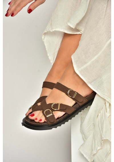 Fox Shoes Y250502502 Kahverengi Süet Tokalı Kadın Terlik Kahverengi