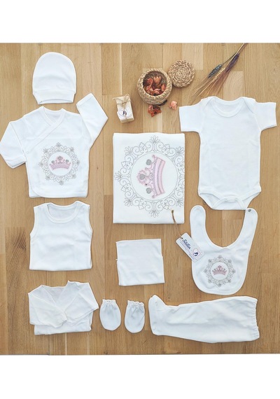 Sitilin Kız Bebek İşlemeli Taçlı Hastane Çıkışı 10 Lu Yenidoğan Set Pembe