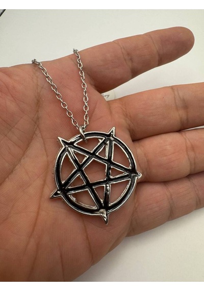 Siyah Yuvarlak Pentagram Yıldız Figürlü Unisex Kolye 60 Cm Zincirli Gotik, Antik Ve Mistik Tasarım Çok renkli