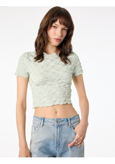 Koton Bürümcük Kumaş Slim Fit Kısa Kollu Kayık Yaka Crop Tişört Yeşil 6sal10639ık