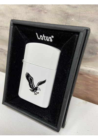 Lotus Marka Beyaz Renk Siyah Uçan Kartal Logolu Benzinli
