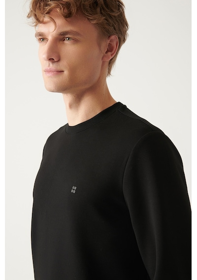 Avva Erkek Siyah Sweatshirt Bisiklet Yaka Esnek Yumuşak Doku İnterlok Kumaş Standart Fit Normal Kesim B001100 Siyah