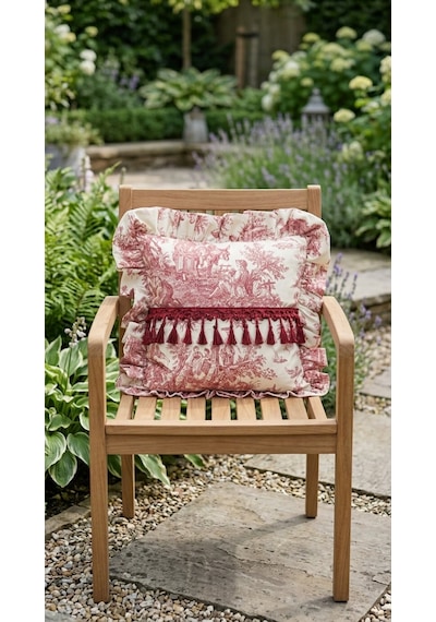 Toilea Burgundy Ruffle Yastık Çok Renkli