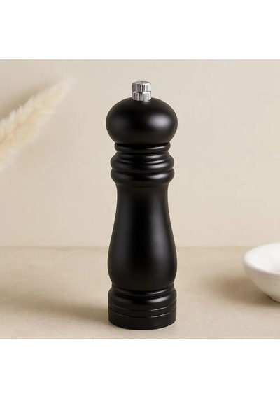 Jenerik Küçük Siyah Ahşap Tuz Ve Baharat Öğütücü Çap 4.5 Cm, 15.5 Cm