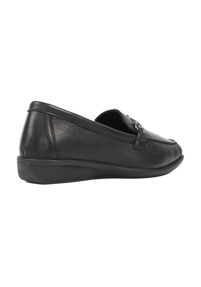 Kadın Siyah Tokalı Deri Loafer
