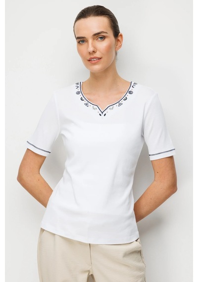 Desen Triko Sıfır Yaka Yakası Ve Kolu İşlemeli Pamuklu Penye Kadın T-shirt 26803 Ekru