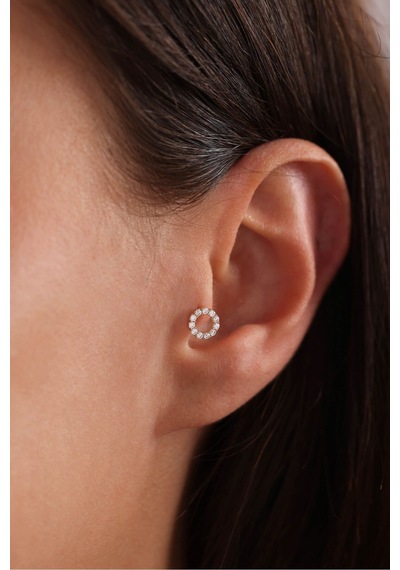 14 Ayar Altın Taşlı Halka Tragus Küpe