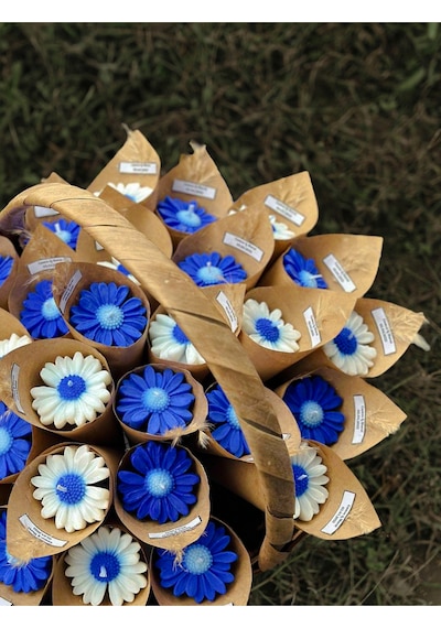Bernami Mumluk Şamdanpinterest Kişiye Özel Mavi Papatya Buketi Mum Seti, Düğün Ve Özel Günler İçin Diğer
