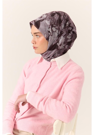 Silk Home İnce Pamuk Soft Eşarp Pastel Mor-siyah Desenli Kolay Şekil Alan 90x90 Çok Renkli