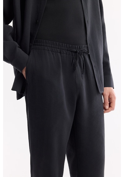 Avva Erkek Siyah Beli Lastikli Bağcıklı Soft Touch Relaxed Fit Pantolon A51y3031