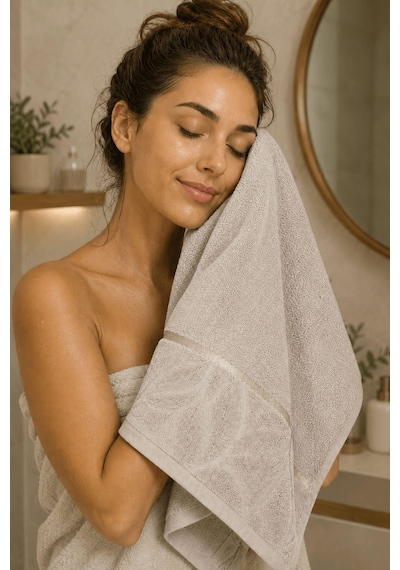 El Yüz Havlusu 50x90 Cm Kısmi Kadife Lunaria Collection 230 Gr Bej