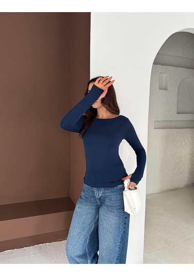 Elaxi Kadın Kayık Yaka Parmak Geçmeli Uzun Kollu Full Likralı Pamuk Viskon Buzzy Body Tişort Lacivert Elaxi Kadın Kayık Yaka Parmak Geçmeli Uzun Kollu Full Likralı Pamuk Viskon Buzzy Body Tişort Lacivert