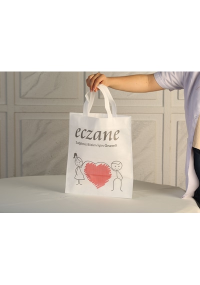 Eczane Bez Çanta Kalpli 50'li 30 x 35 CM