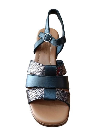 Castle Black 45204 Kadın Hakiki Deri Kalın Kısa Topuklu Comfort Sandalet Siyah Siyah