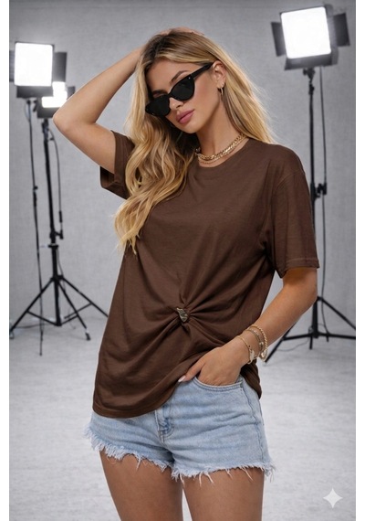 Ribana Kadın Bisiklet Yaka Kısa Kollu Gold Yan Toka Detaylı T-shirt 5035 Kahverengi