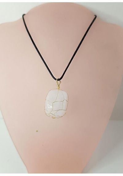 Kolye Doğal Taş El İşi Tel Sarma Tasarım Çakra Charm Takı Kadın Kız Örgü Pembe