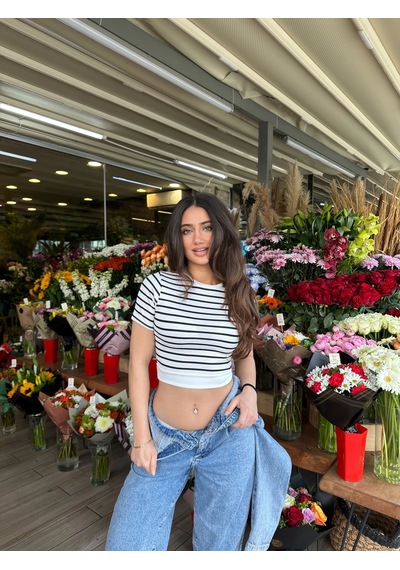 Beyaz Çizgili Manşet Detay T-shirt Çok Renkli