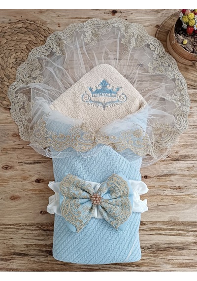 Yenidoğan Kuzulu Taç Nakış Güpürlü Fiyonklu Duvaklı Prizma Taş Unisex Kundak Bebek Battaniyesi Çok Renkli