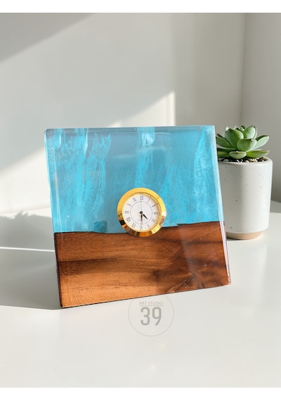 Classic Ceviz & Epoksi Masa Saati 3,5 Cm Altın Kaplama Quartz Mekanizma Tasarım Masaüstü Saat 15x15 Cm Çok Renkli