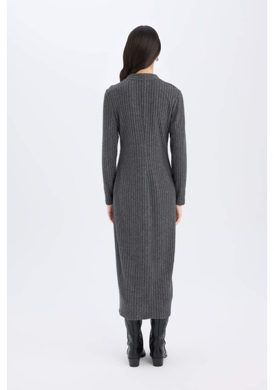 DeFacto Bodycon Vücudu Saran Basic Düz V Yaka Düğmeli Fitilli Kaşkorse Midi Uzun Kollu Elbise B3261AX24WNAR208 Antrasit DeFacto Bodycon Vücudu Saran Basic Düz V Yaka Düğmeli Fitilli Kaşkorse Midi Uzun Kollu Elbise B3261AX24WNAR208 Antrasit