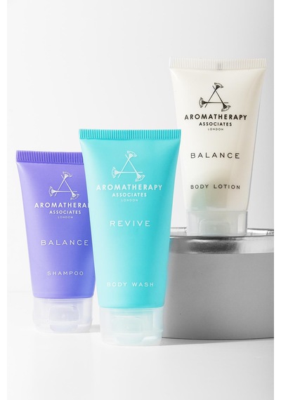Aromatherapy Associates Saç ve Vücut Bakım Seti 3'lü