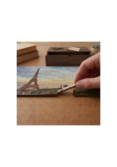 Dişi Aslan - Afrika Tasarımı 240 Parça Ahşap Puzzle Ahşap Kutuda Mpy20478
