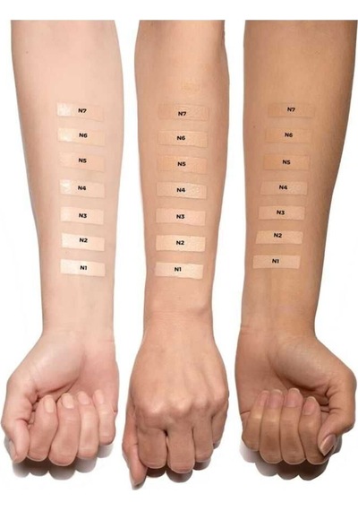 Matte Perfection Full Coverage Foundation 02 Natural