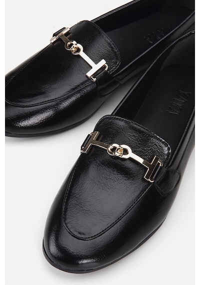 Yaya Kadın Siyah Rugan Gold Tokalı Loafer