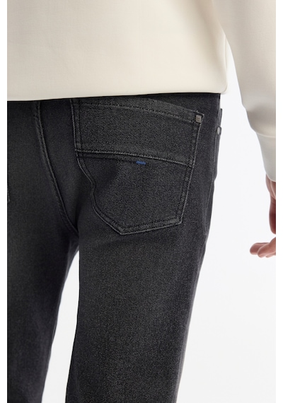 Avva Erkek Siyah Klasik Bel Eskitme Yıkama Elastan Rio Skinny Fit Jean Pantolon A42y3524
