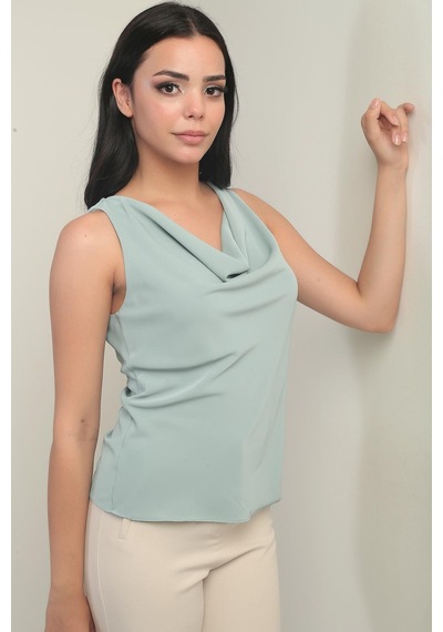 By Saygı Kadın Degaje Yaka Kolsuz Krep Saten Bluz-41065 Mint By Saygı Kadın Degaje Yaka Kolsuz Krep Saten Bluz-41065 Mint