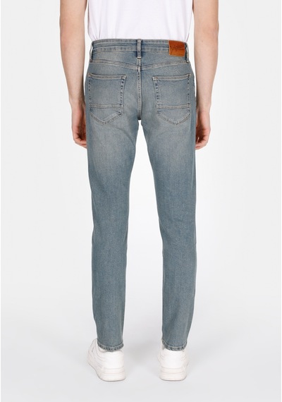 Colin's Colins Slim Fit Düşük Bel Dar Paça Erkek Mavi Jean Pantolon Cl1073434 Q1.v1 Dn43322 DENİM Colin's Colins Slim Fit Düşük Bel Dar Paça Erkek Mavi Jean Pantolon Cl1073434 Q1.v1 Dn43322 DENİM