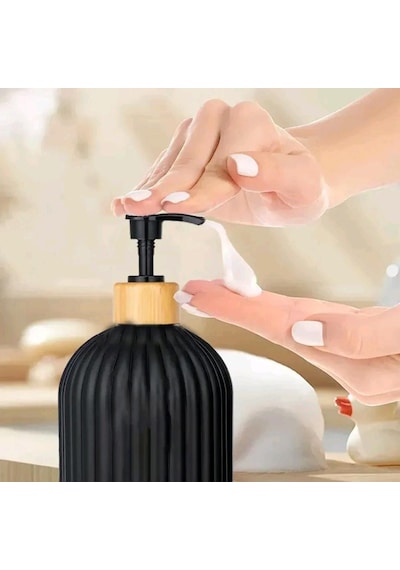 2 Li Hands Dishes Siyah Beyaz Dekoratif Mutfak Banyo Sıvı Cam Sabunluk Seti 500ml Bambu Stantlı Set Beyaz - Siyah 2 Li Hands Dishes Siyah Beyaz Dekoratif Mutfak Banyo Sıvı Cam Sabunluk Seti 500ml Bambu Stantlı Set Beyaz - Siyah
