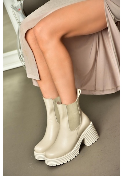 Fox Shoes R996020009 Bej Kalın Topuklu Kadın Bot Bej