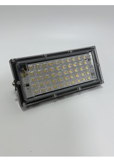 Su Geçirmez Bahçe Led Projektör 3000k 50w
