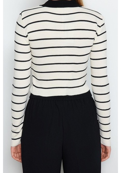 Ersefa Kadın Modern Tarz Slim Polo Yaka Crop Triko Hırka Siyah