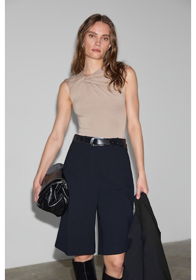 Grımelange Orılenna Kadın Önü Düğüm Detaylı Vücudu Saran Sıfır Kollu Slim Fit Bej Bluz Bej Grımelange Orılenna Kadın Önü Düğüm Detaylı Vücudu Saran Sıfır Kollu Slim Fit Bej Bluz Bej