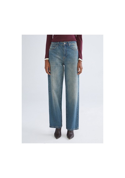 LC Waikiki Alıta Cıty Farkıyla Lcw Jeans İndigo Denim Düz Baggy Fit Normal Bel Geniş Paça Kadın Jean Pantolon İndigo - 925400036 İndigo LC Waikiki Alıta Cıty Farkıyla Lcw Jeans İndigo Denim Düz Baggy Fit Normal Bel Geniş Paça Kadın Jean Pantolon İndigo - 925400036 İndigo