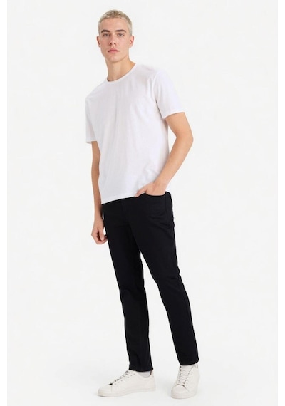 Defacto Pedro Slim Fit Dar Kalıp Normal Bel Dar Paça Jean Pantolon S2711az26spnm40 Siyah-nm40