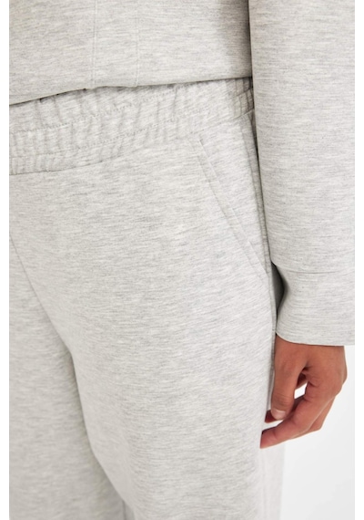 DeFactoFit Oversize Geniş Kalıp İnce Sporcu Eşofman Altı Çift Cepli Jogger Paça Standart Boy Skuba Dalgıç Kumaş Z6694AZ24AUGR93