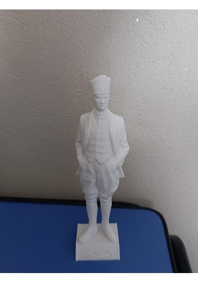 Urartu 3d Mustafa Kemal Atatürk Masa Dekoru Model:hbcv0000b2ı7d5