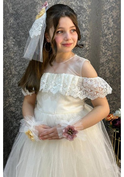 Riccotarz Kız Çocuk Toka ve Bileklerinde Gül Detaylı Beyaz Abiye 6-9 Yaş 2231901006 Beyaz