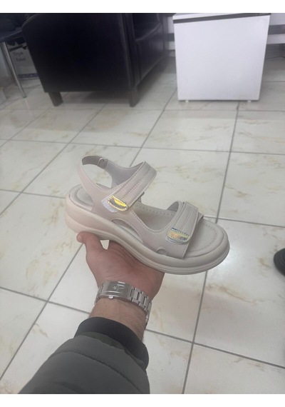 Markasende Bonita Kadın Çırtlı Kalın Taban Günlük Rahat Sandalet Bej
