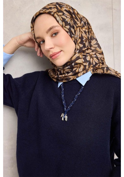 Silk Home Pamuk Polyester Soft Eşarp Koyu Siyah Çiçek Desenli Kaymaz Dokulu 90x90 Çok Renkli