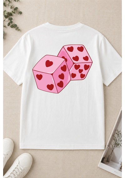 Spoyi Aşk Zarları Tasarımlı %100 Pamuk Yarım Oversize Beyaz T-shirt